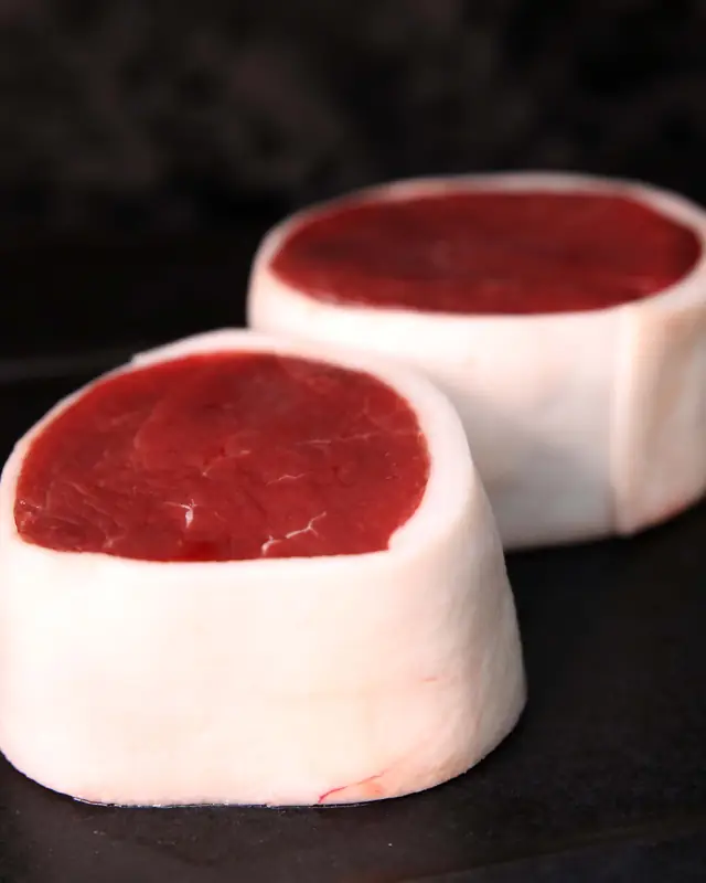 Filet médaillon de taureau de Camargue AOP par 150 g × 2